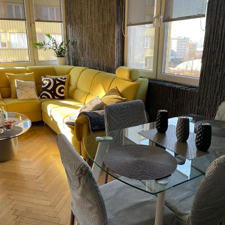 Grey Gucci Apartment City Center Warschau Exterior foto