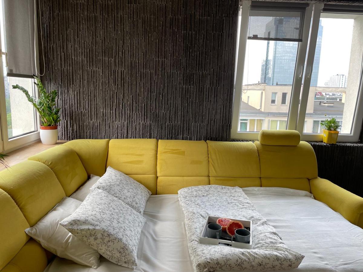 Grey Gucci Apartment City Center Warschau Exterior foto