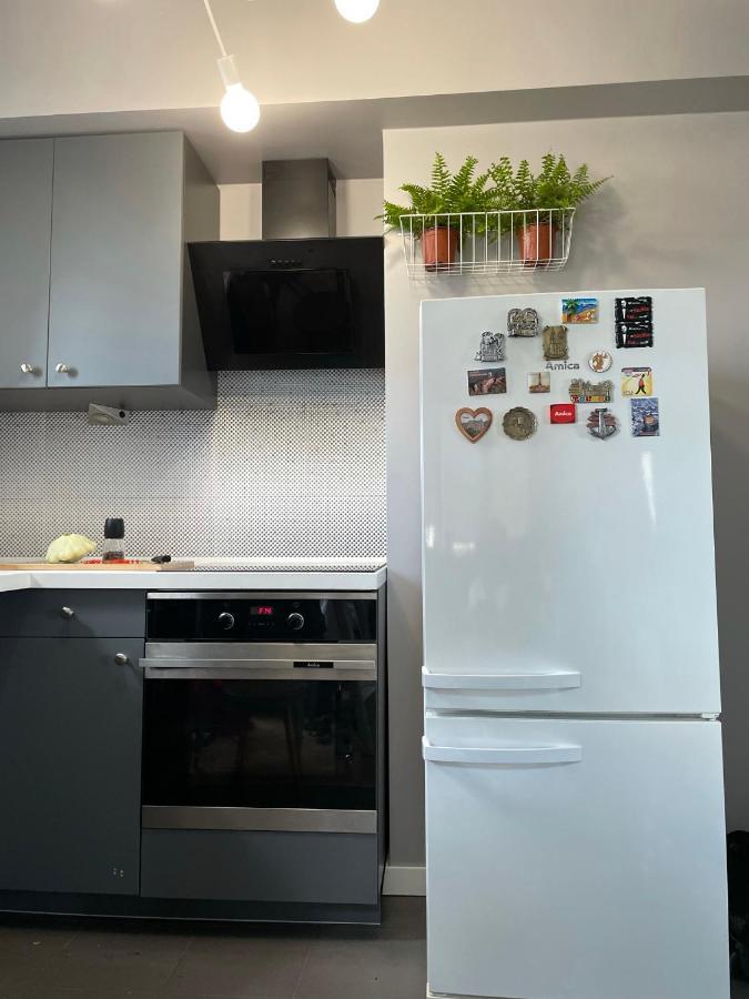 Grey Gucci Apartment City Center Warschau Exterior foto